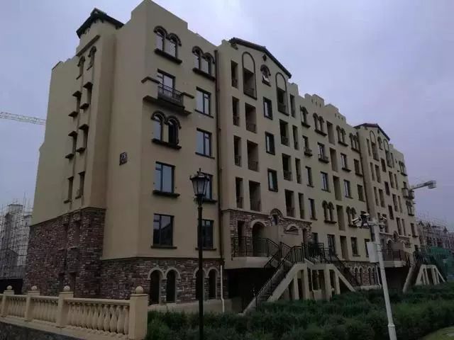 外表光鲜,质量堪忧!太原绿地山鼎庄园涉嫌虚假