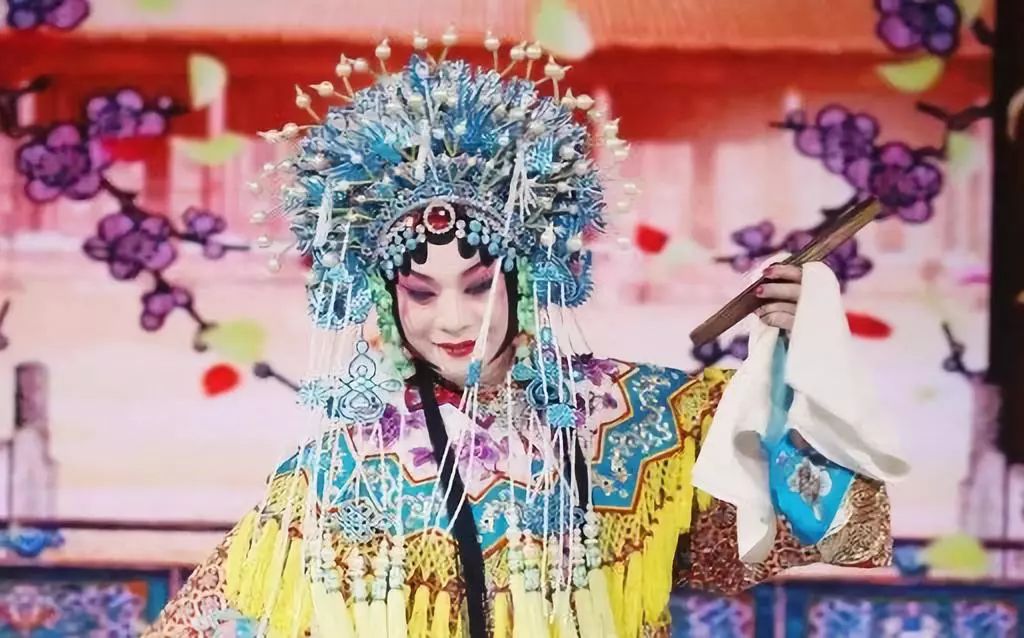 戏曲舞蹈《梨花颂》,从没见过这么美的!就看了