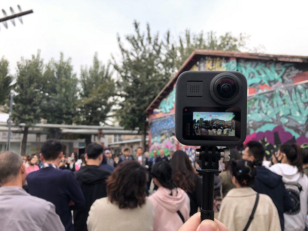 能拍照片录视频也能拍全景，来看 GoPro MAX 有什么不同