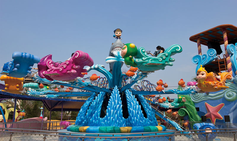 常州嬉戏谷除了常见的城堡,摩天轮等,更专门开发出了梦幻的网红摄影点