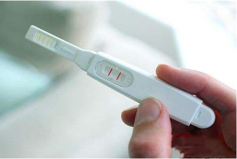 尿检测怎么看怀孕