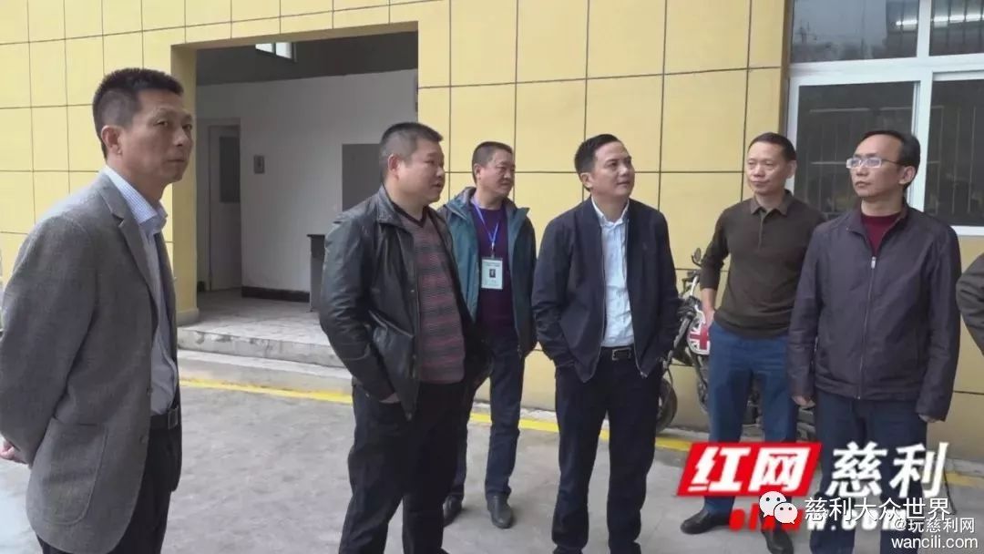 10月23日,慈利县人民政府副县长李新龙,王大云带队开展燃气行业安全