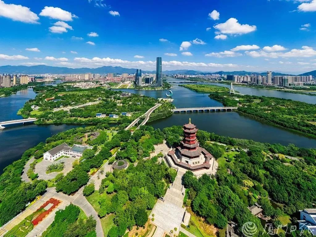 集美区前三季度GDP_厦门集美区图片(2)