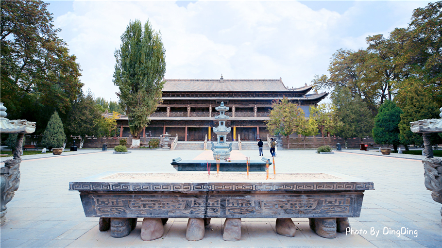 张掖大佛寺为何能屹立千年，成为西北久负盛名的佛教寺院