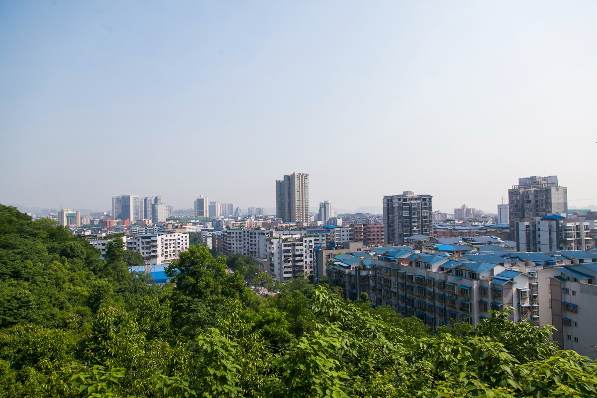 广安城市人口有多少_广安交通即将全面爆发 未来将有11条铁路交汇,还要修建(3)