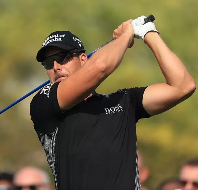 福利 | 群星竞耀汇丰杯,赢球手签名礼物!