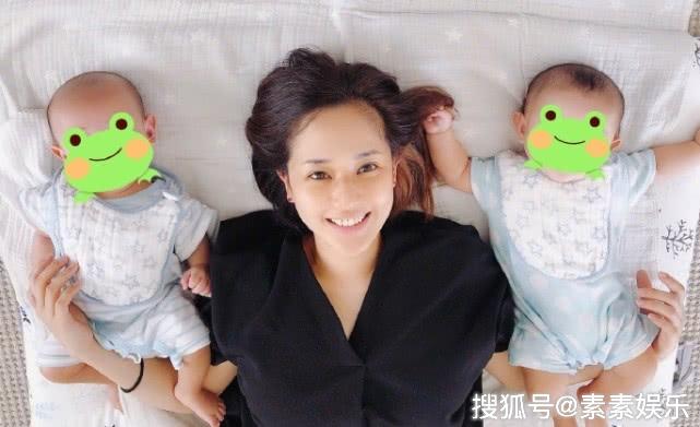 #素素娱乐#原创双胞胎儿子感冒，苍井空自嘲瘦身成功，眼睛还患上了结膜炎