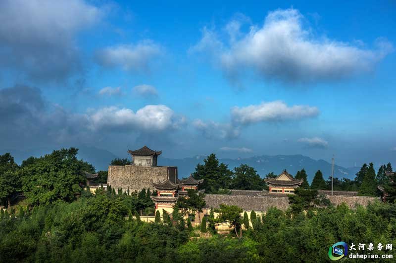 中国旅游景区大全之信阳鸡公山