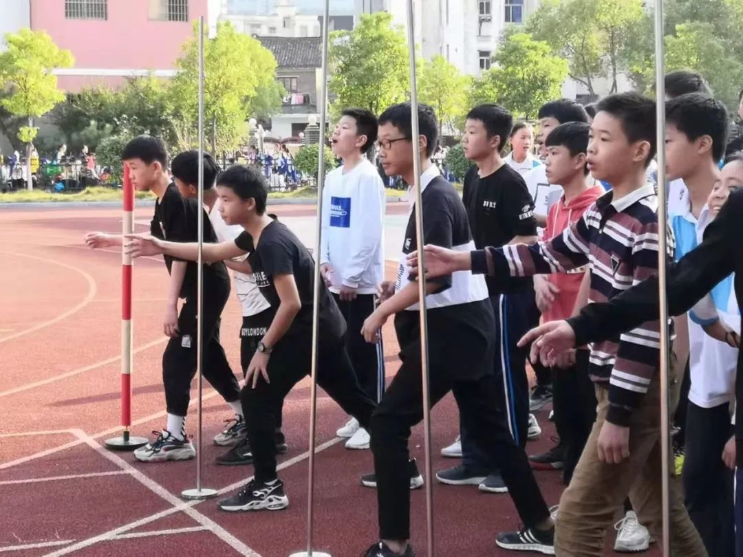 高安四中第17届田径运动会落幕