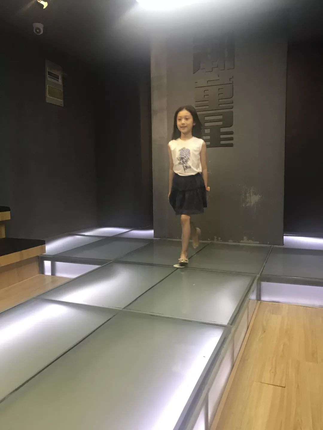 10岁女孩累计捐款10多万元,她是怎么做到的?_李欣珂
