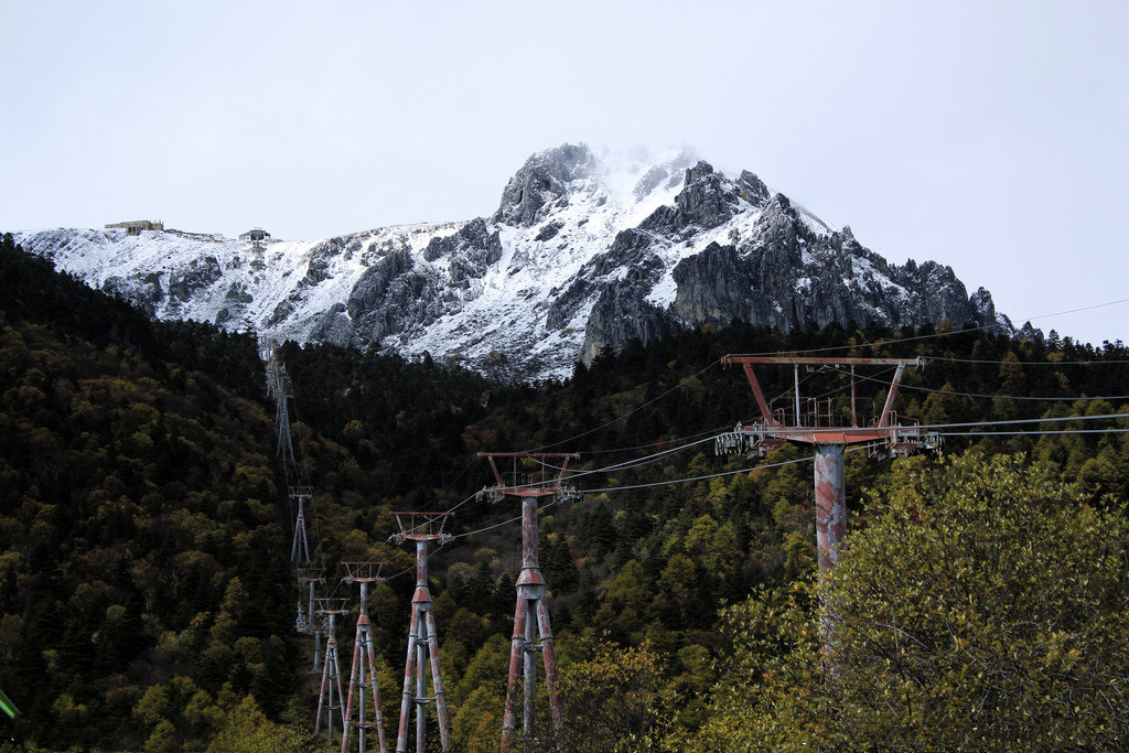 中国旅游景区大全之石卡雪山景区