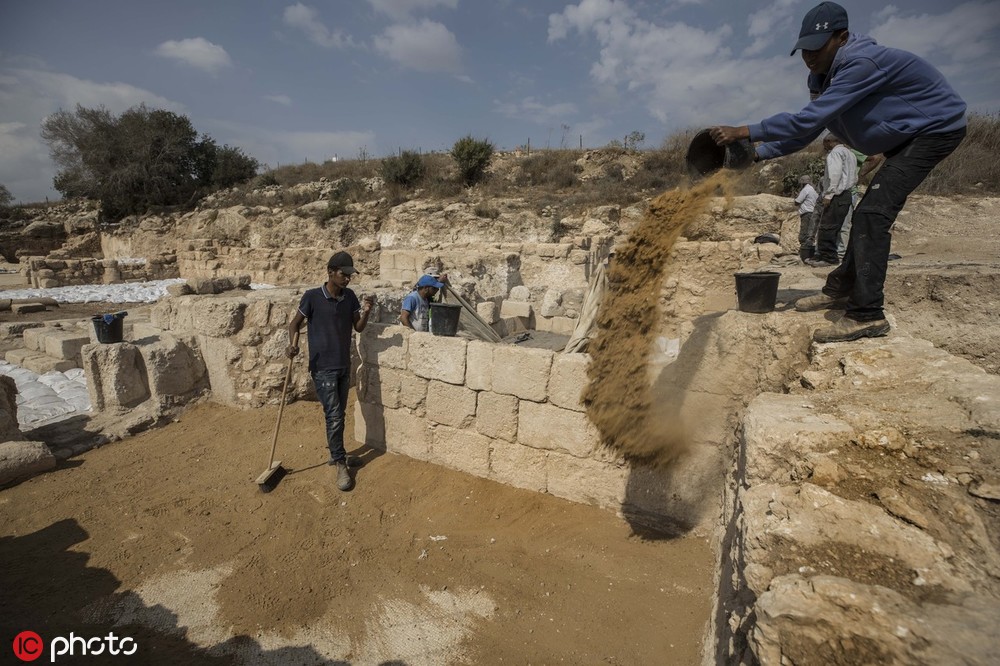 耶路撒冷发现1500年前教堂遗迹 精美拜占庭风格地砖保存完好