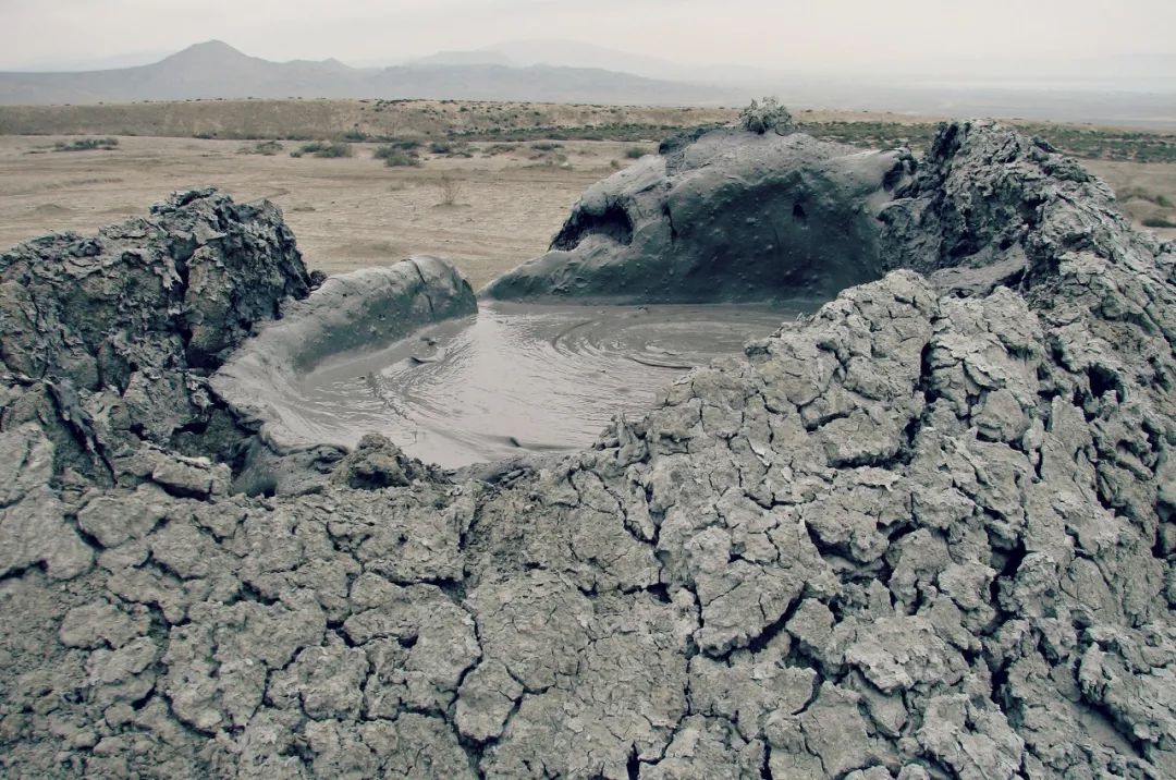 低物价、电子签,这个燃烧的火之国度物超所值