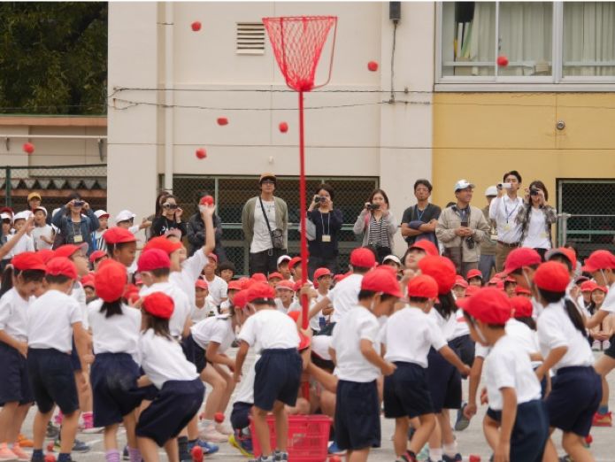 亲历日本：没有竞争的运动会，全体孩子参与，每个人都是主角