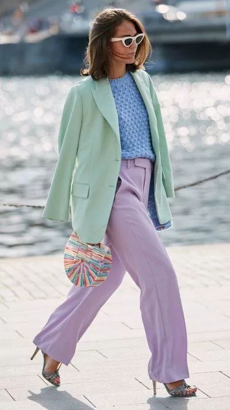 绿配紫衣服图片大全 9de23fb6f99f4af494c95537e4eae429.jpeg