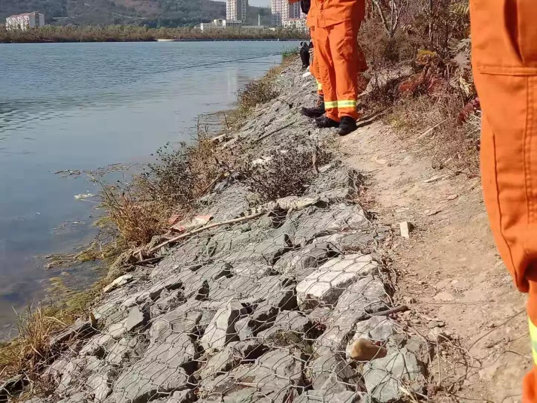 鞍山市现多少人口_鞍山市地图