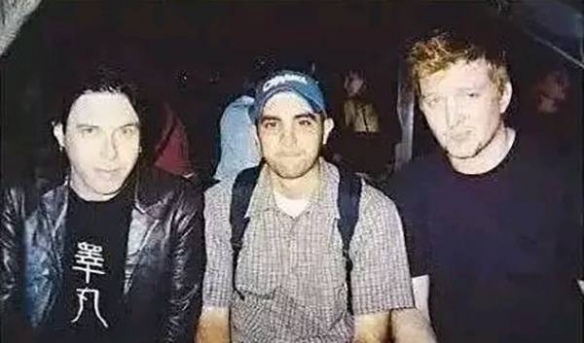 老雷的真实原型 bcd2916481cf47f58a11d99a91605b81.jpeg