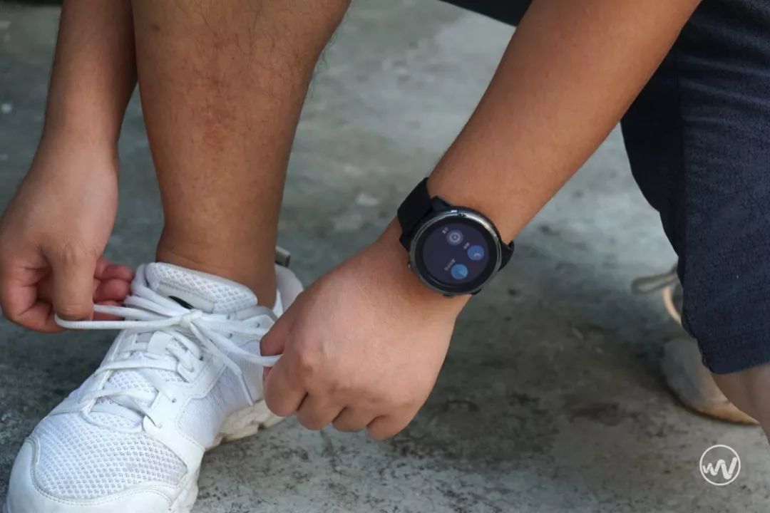 ����Amazfit�����˶��ֱ�3 ����:���˶�������,�����˵ĵ�һ���˶�...