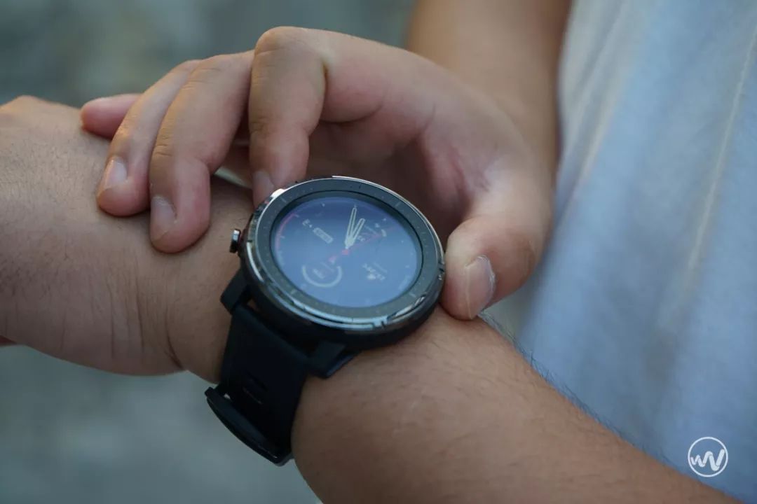 ����Amazfit�����˶��ֱ�3 ����:���˶�������,�����˵ĵ�һ���˶�...