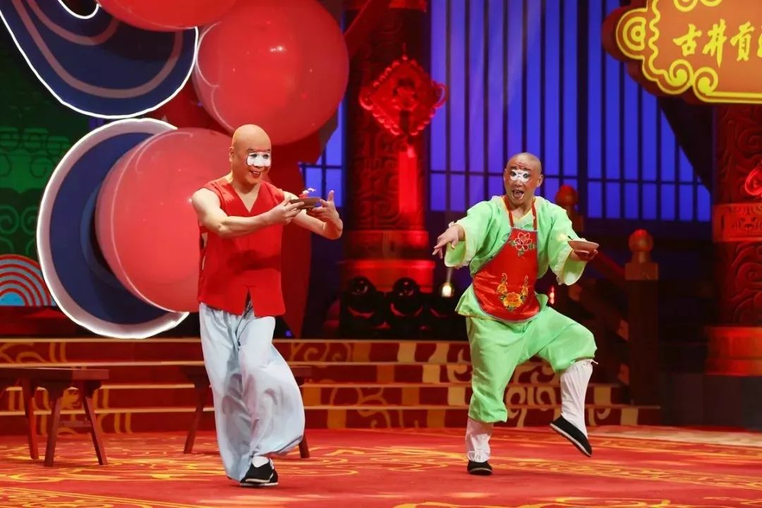 【精彩回眸】插科打诨丑角戏 丑中见美《戏