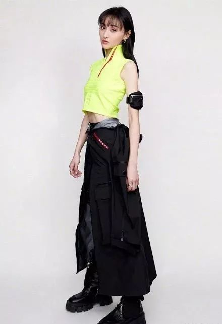 知名艺人撩导演?郑爽把男友甩了?朱一龙天真