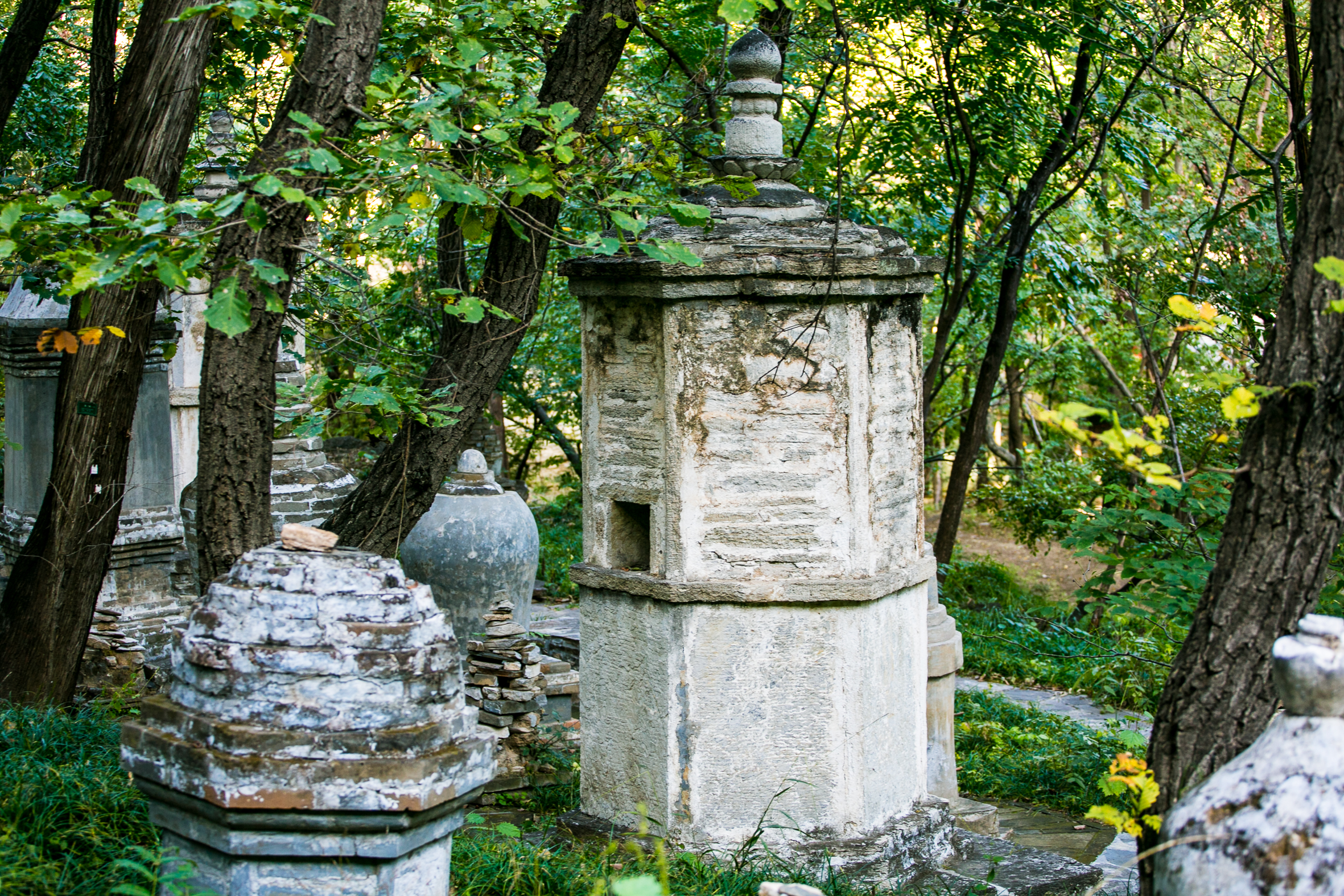 去上方山赏秋，竟发现大太监冯宝手刻真迹佛教《四十二章经》