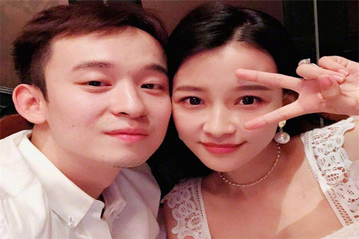 王京花是谁的孩子 5eb05a7b823f4e25abec0869f0051609.png