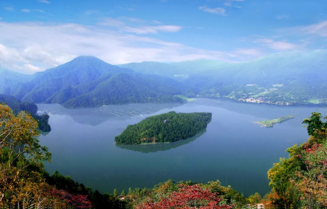 全省唯一 清流九龙湖 喀斯特地貌与浩大湖水完美辉映 景区