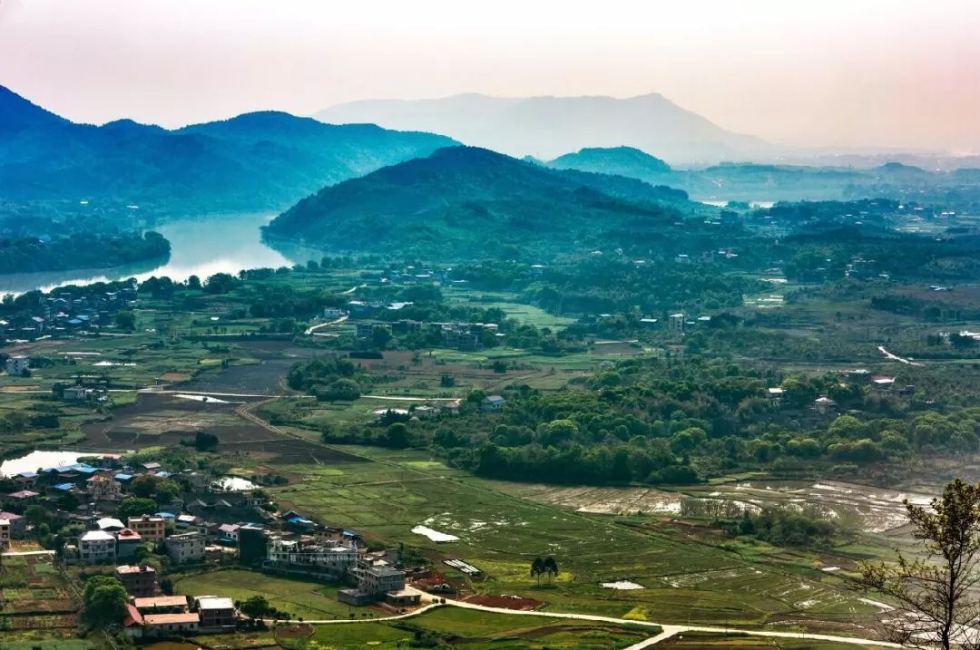 龟山村人口_易县小龟山生态园