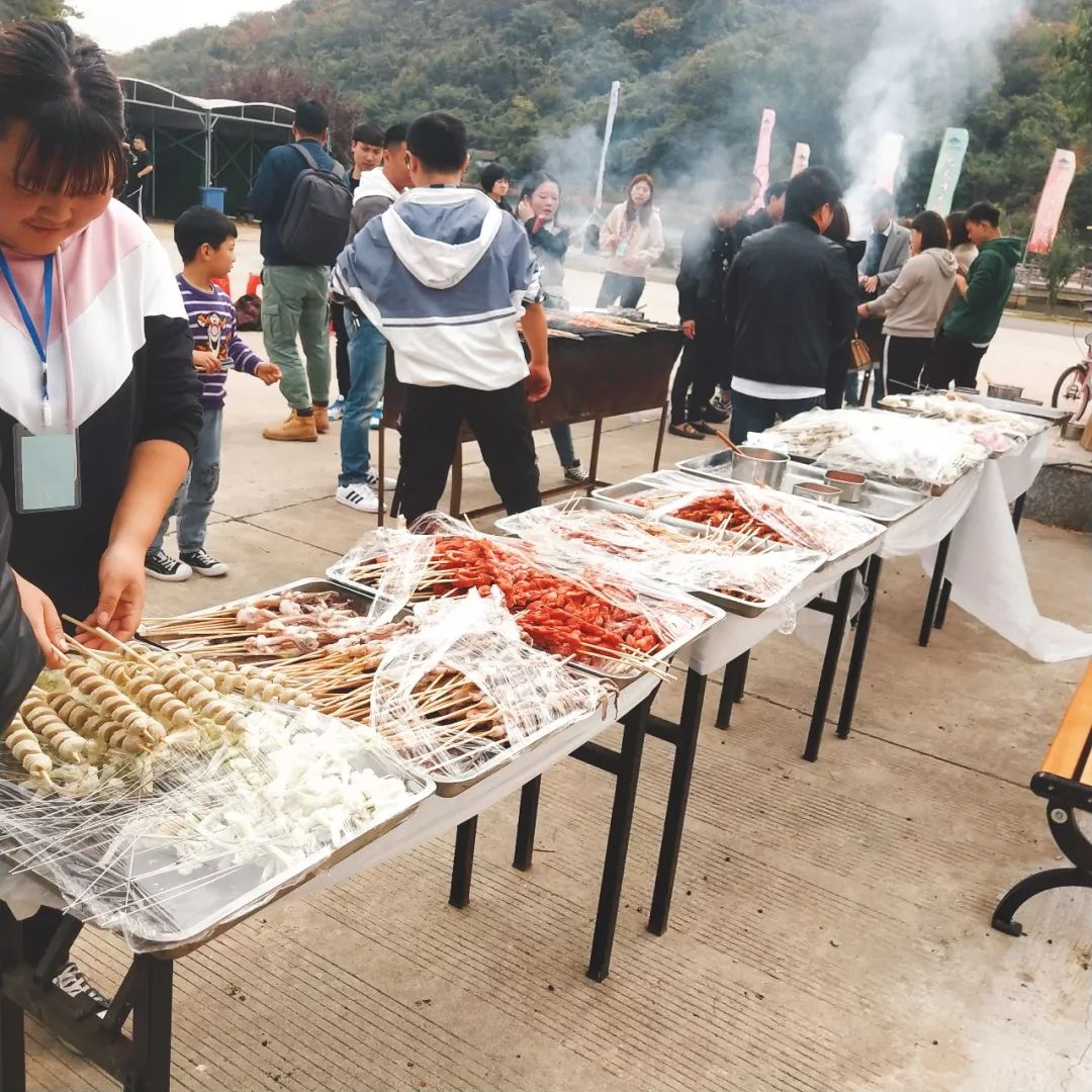 最棒的团队滁州大地时贷险户外烧烤团建活动精彩回顾