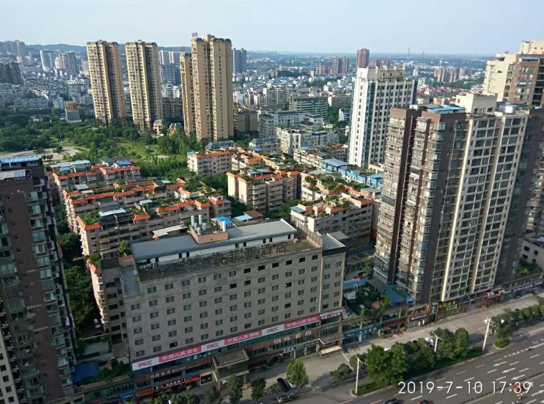 2020年自贡地区各区县GDP_2020年四川13市州城市GDP出炉!自贡仅排名第九,房价排名却...(2)