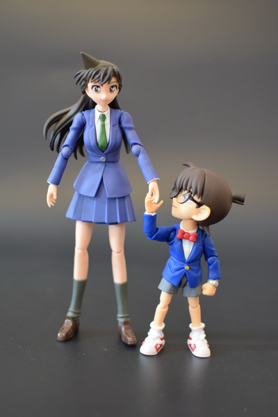 真実は何时もひとつ万代柯南小兰手办伪开箱