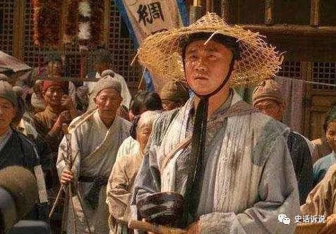 元朝|皇帝下令开仓放粮，然后扮成乞丐去要饭，回来之后连斩五位大臣