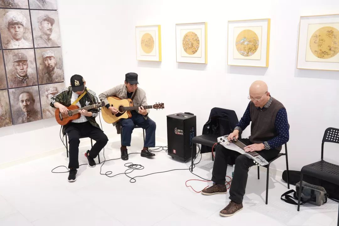 展览|"移动"— 2019上海青年艺术家百人大展开幕啦!