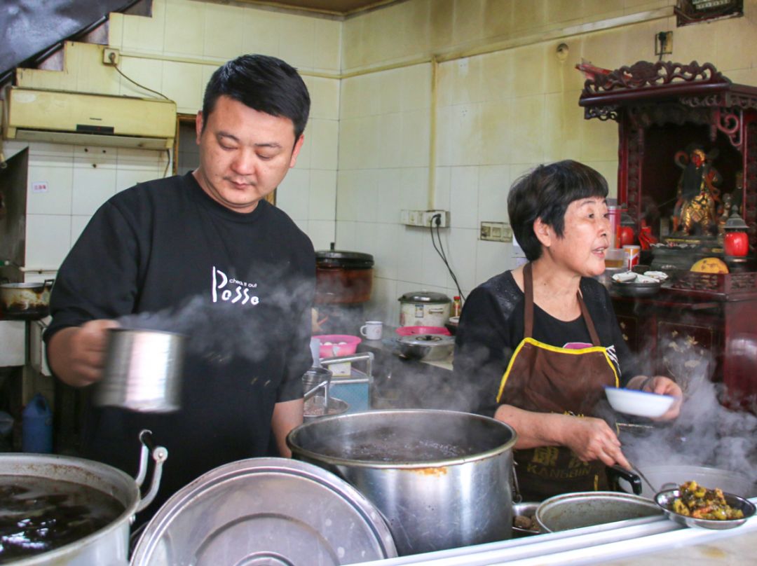 这家30年的老字号牛排馆堪称泉州七中学子的第二食堂