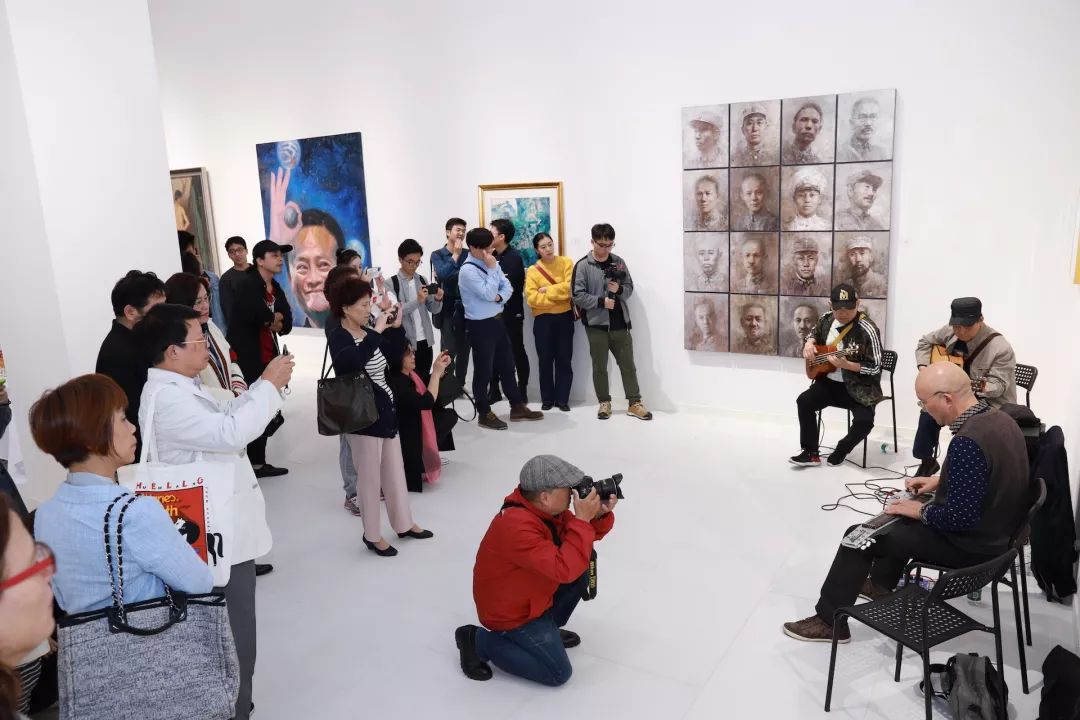 展览|"移动"— 2019上海青年艺术家百人大展开幕啦!