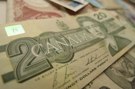 加拿大学费和生活费要花多少钱?(附2019,202