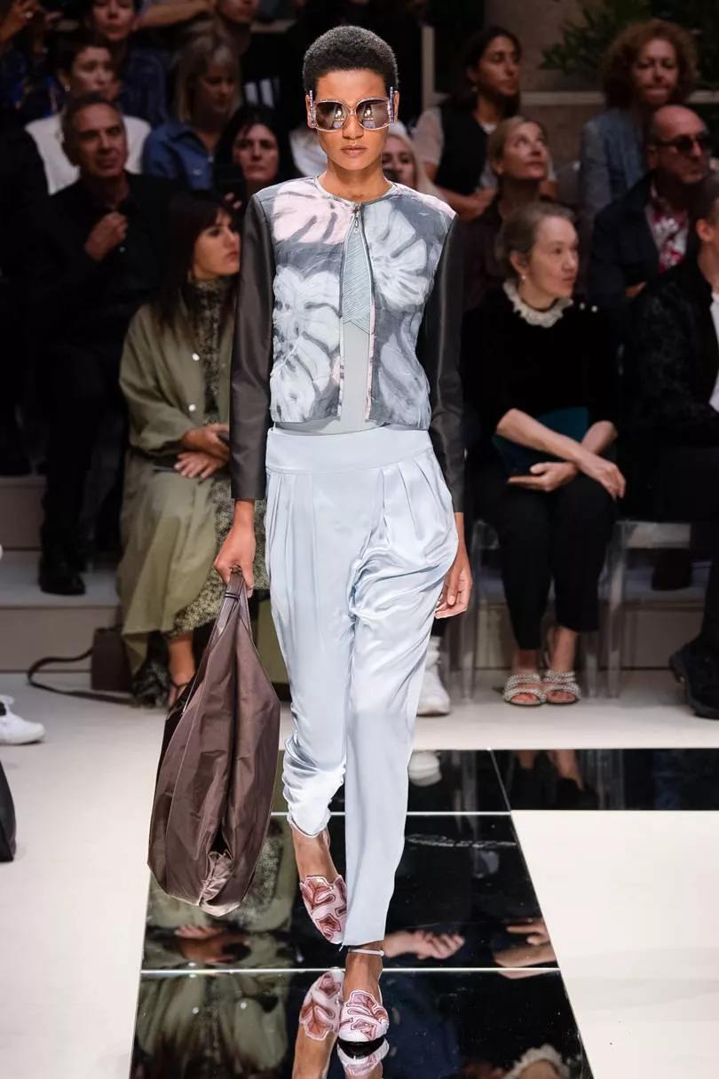 阿玛尼Giorgio Armani 2020春夏系女装秀