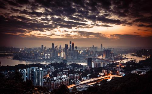 gdp能看出城市落后吗_2020上半年GDP百强城市出炉,潍坊列36名(3)