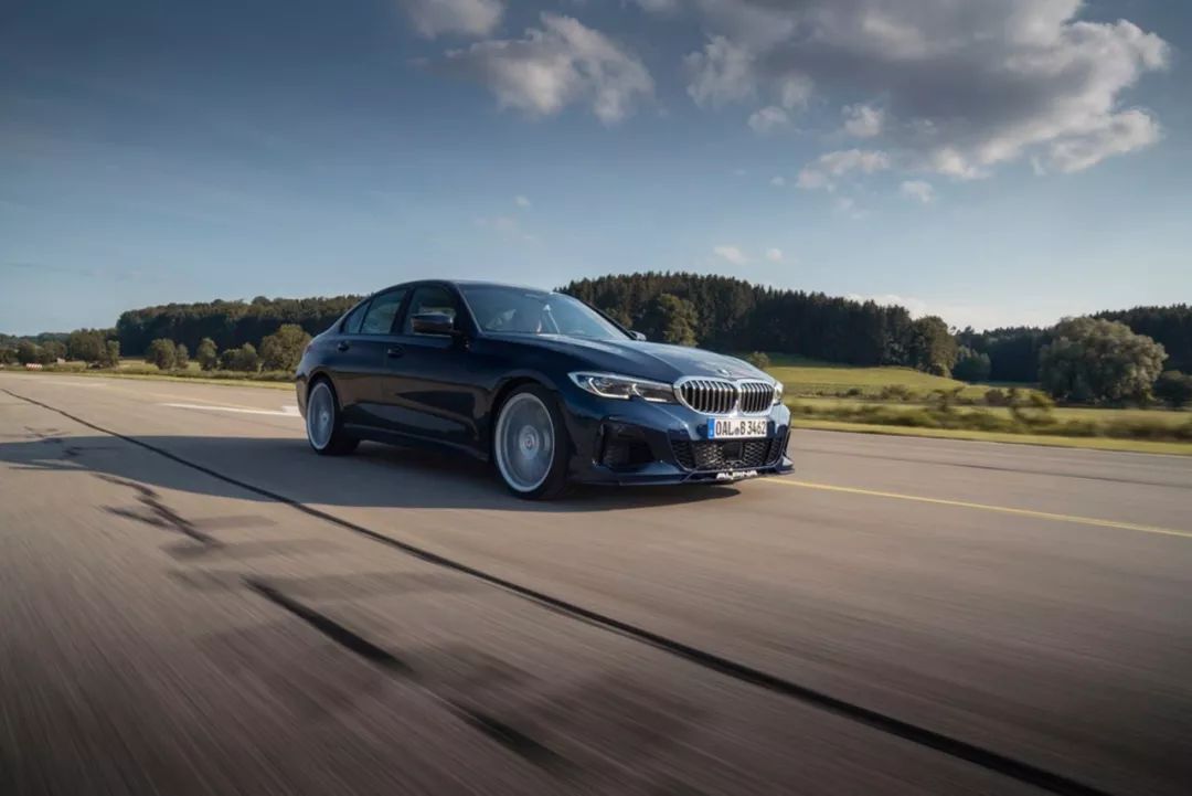 除了标准的bmw comfort,sport和sport plus,2020 alpina b3还配备了