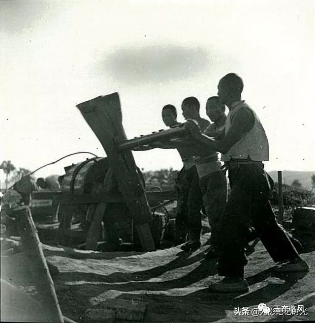 老照片:1941年河北邯郸磁县土法挖煤