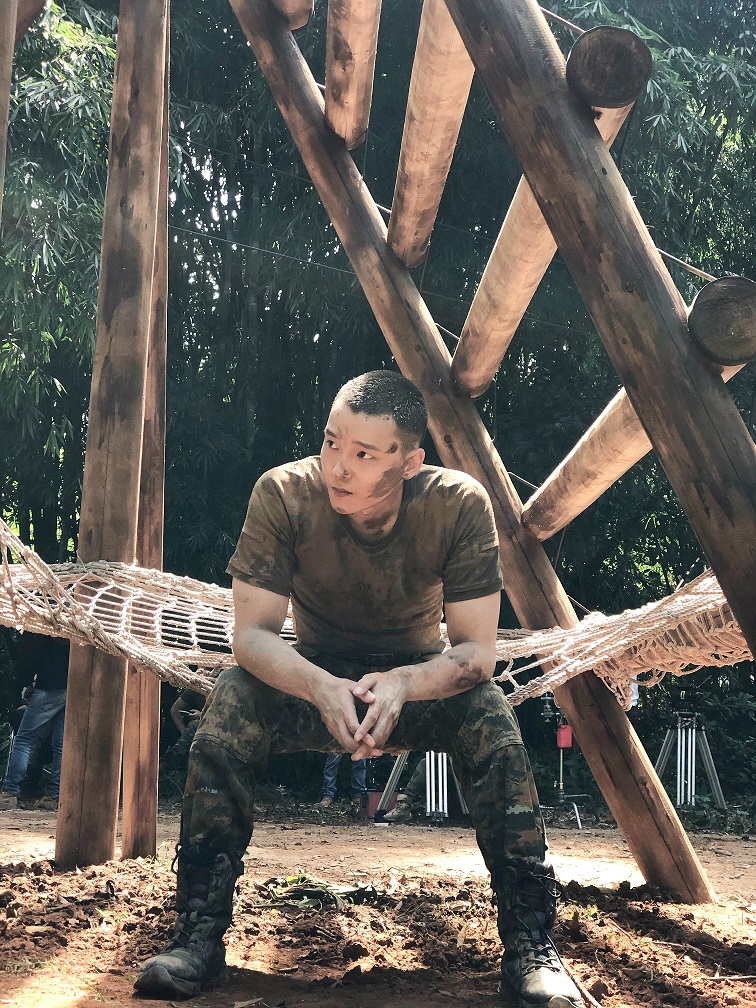 祝贺《特战荣耀》热血特战兵"梁栋"顺利杀青
