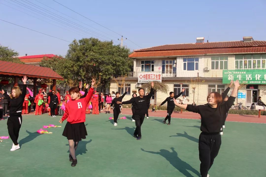 觉道庄文化古庄庙会还在进行中