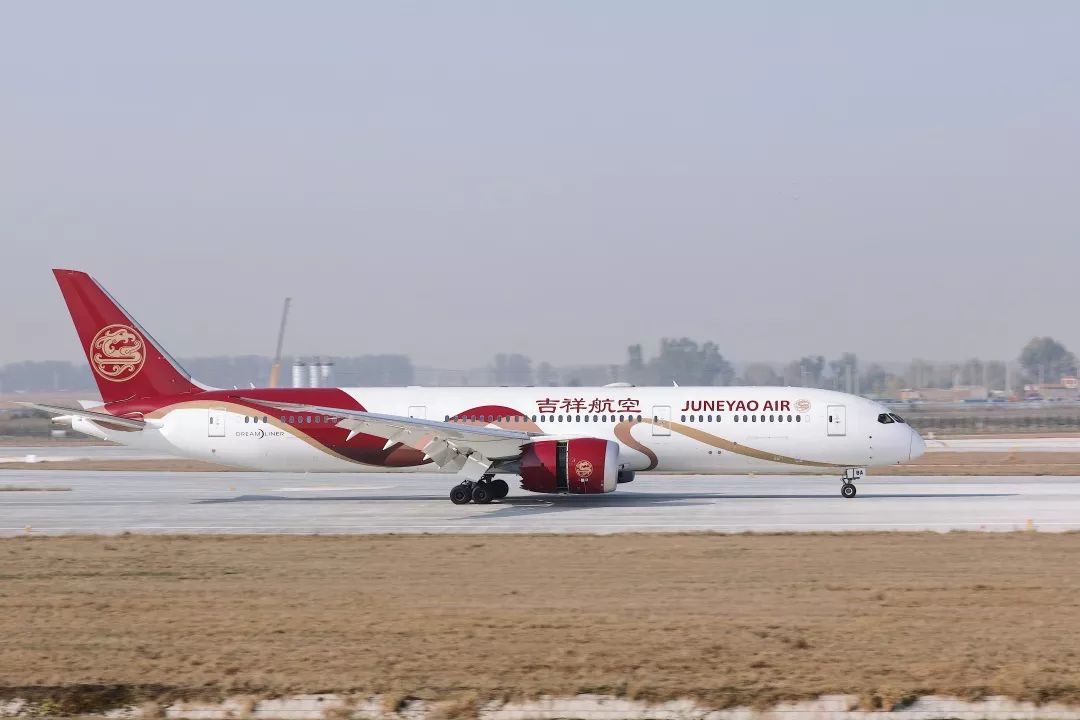 吉祥航空京沪航线时刻表 航班号 航线 起飞 降落 机型