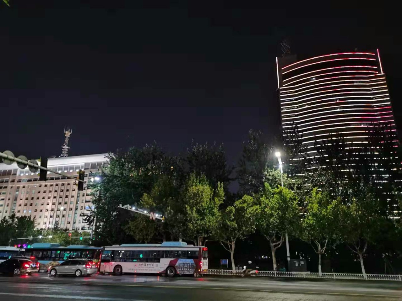 美丽的潍坊夜景!夜潍坊,美的令人窒息!