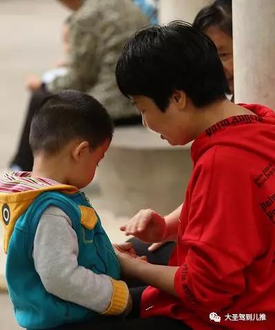 大圣驾到小儿推拿：爱在济南丨大圣驾到小儿推拿走进社区，为孩子的健康助力