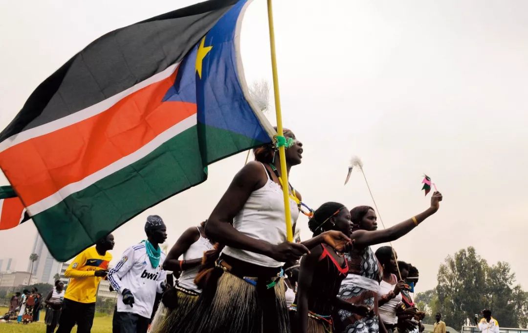 苏丹：原是非洲面积第一大国，为何会闹到南北分家？_穆鲁克