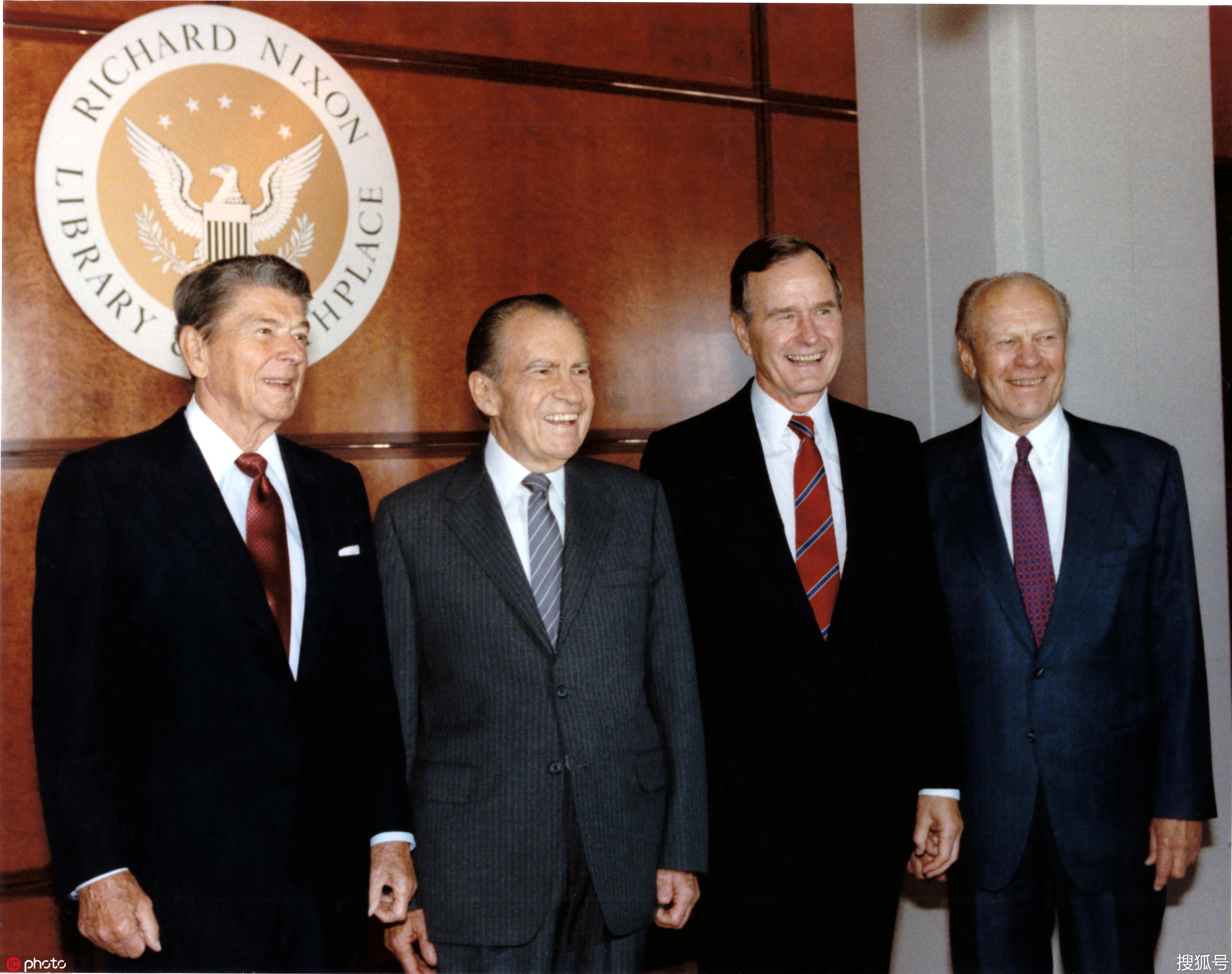 尼克松:首位在任期间访华的美国总统