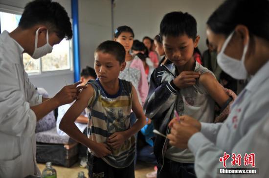 中国疾控中心：疫苗发生严重异常反应的机率非常低