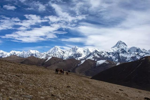 一個少有人知的地方—冷噶措，她是被貢嘎雪山冰封的一滴遺世之淚 旅遊 第10張